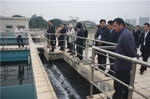 福州水司榮獲國內(nèi)首家4A級(jí)省會(huì)城市供水企業(yè)稱號(hào)，引領(lǐng)城市供水服務(wù)新標(biāo)桿
